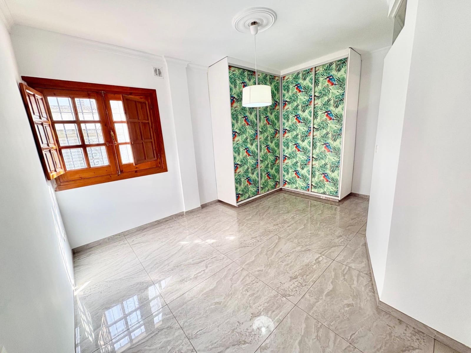 2 bedroom Terraced Villa for sale in Salobrena with garage - € 285,000 (Ref: 9674363)