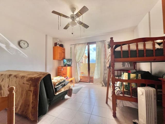 Studio for sale in Nueva Torrevieja, Torrevieja with pool - € 82,000 (Ref: 9674374)