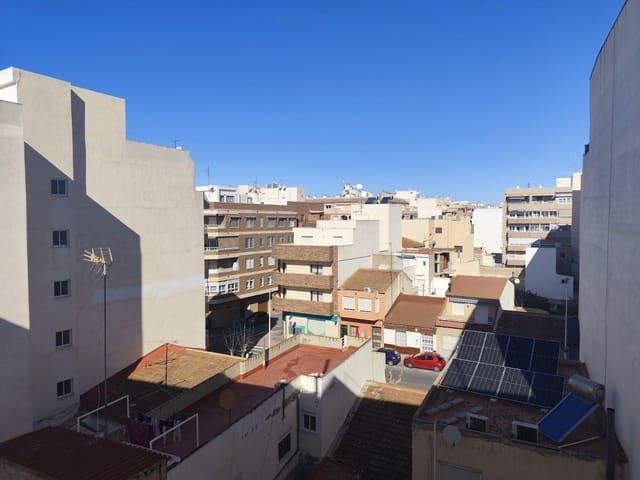 2 slaapkamer Appartement te koop in Centro, Torrevieja - € 138.000 (Ref: 9674380)