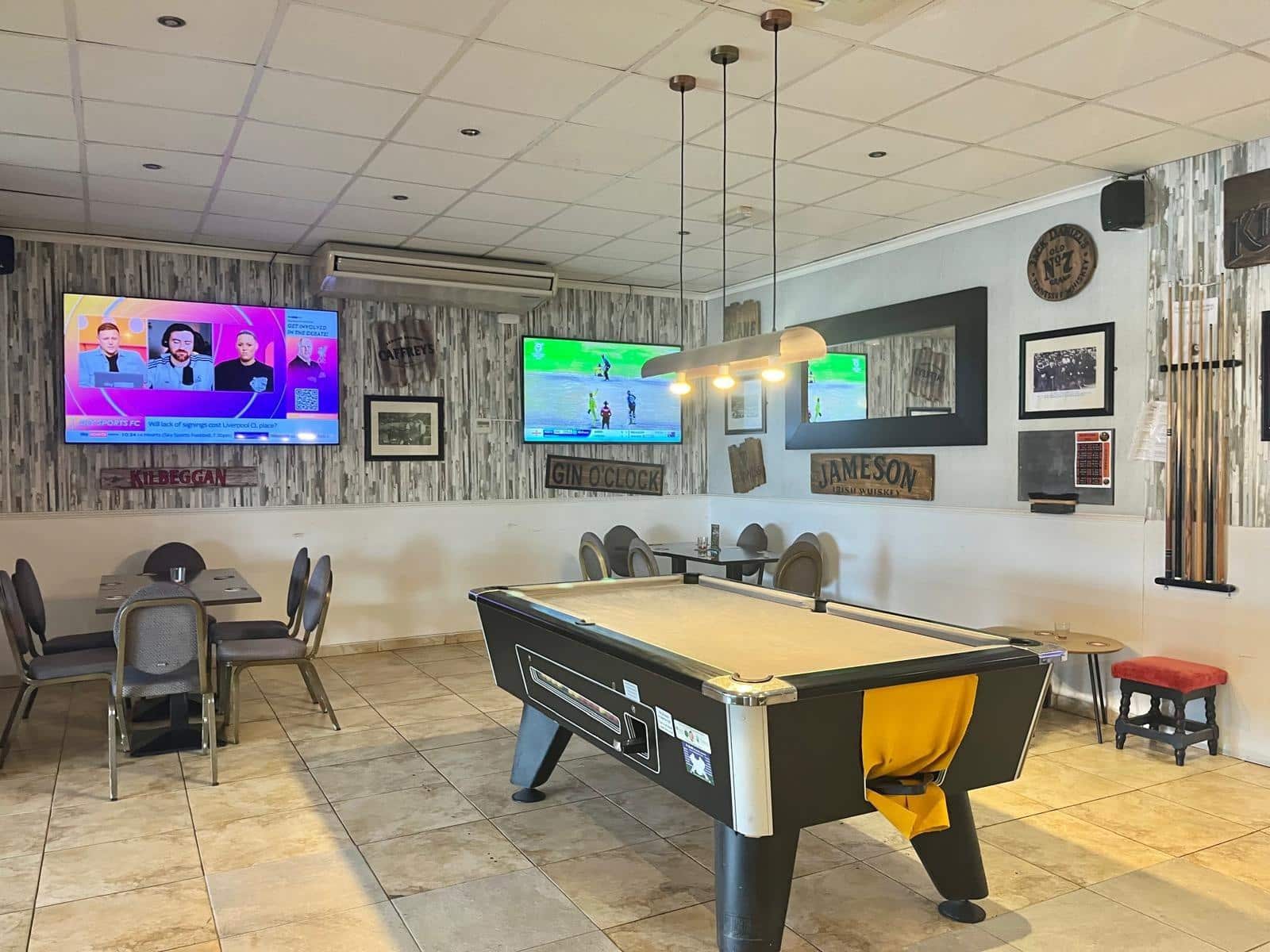 Business for rent in Orihuela Costa - € 1,325 (Ref: 9674383)