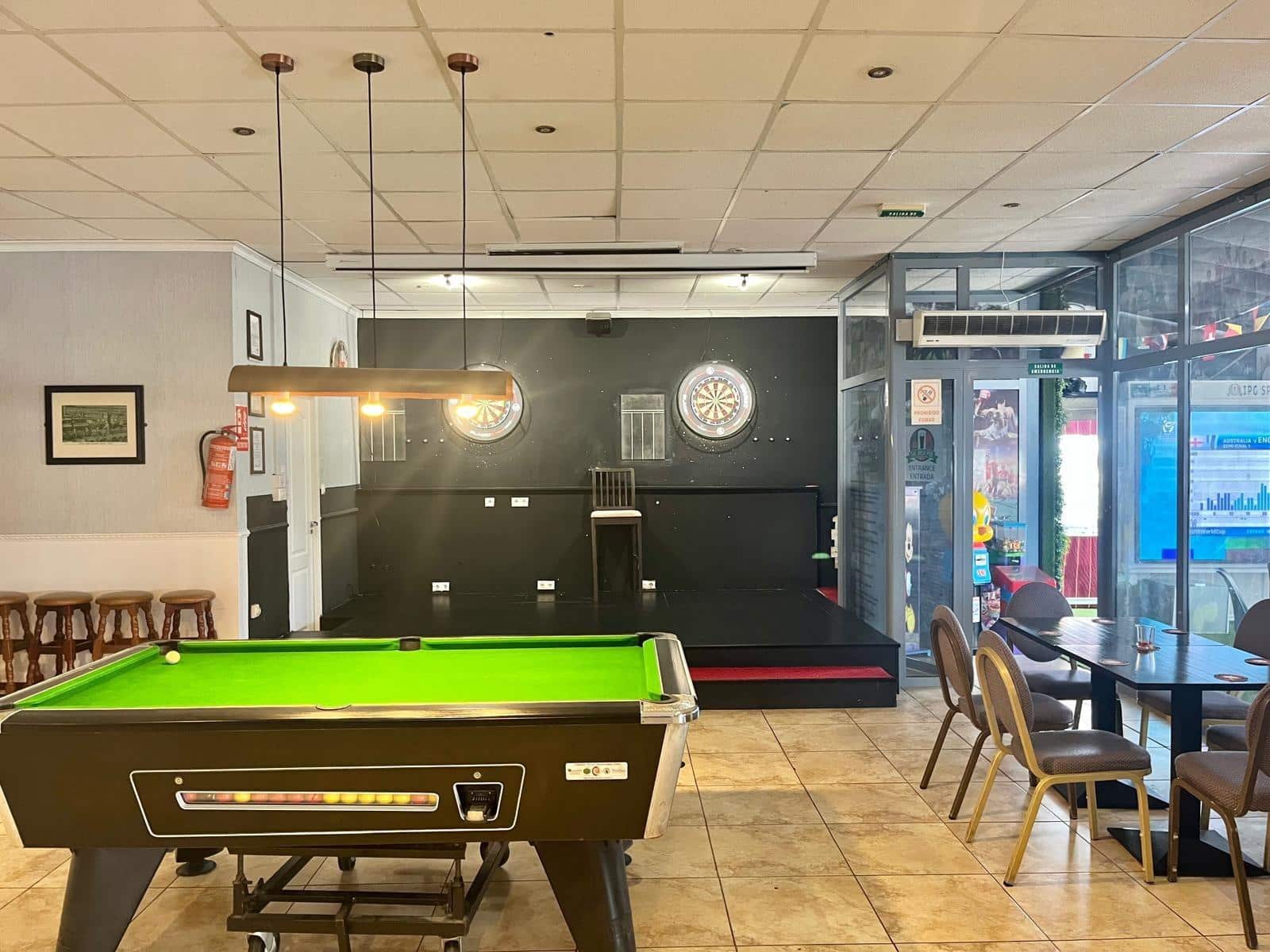 Business for rent in Orihuela Costa - € 1,325 (Ref: 9674383)