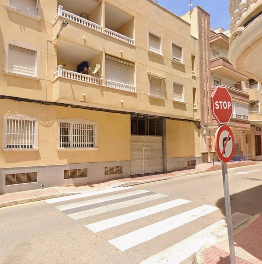 2 chambre Appartement à vendre à Torrevieja avec garage - 165 000 € (Ref: 9674388)