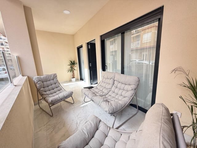 2 slaapkamer Appartement te koop in Centro, Torrevieja - € 259.000 (Ref: 9674397)