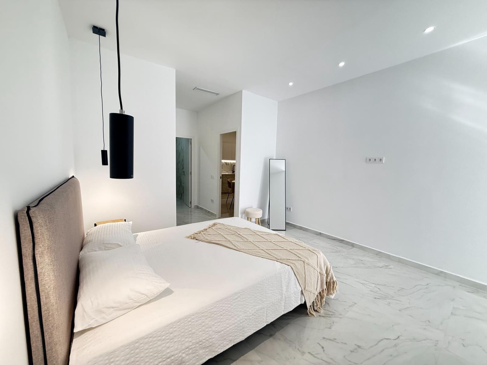 2 slaapkamer Appartement te koop in Torrevieja - € 259.000 (Ref: 9674397)