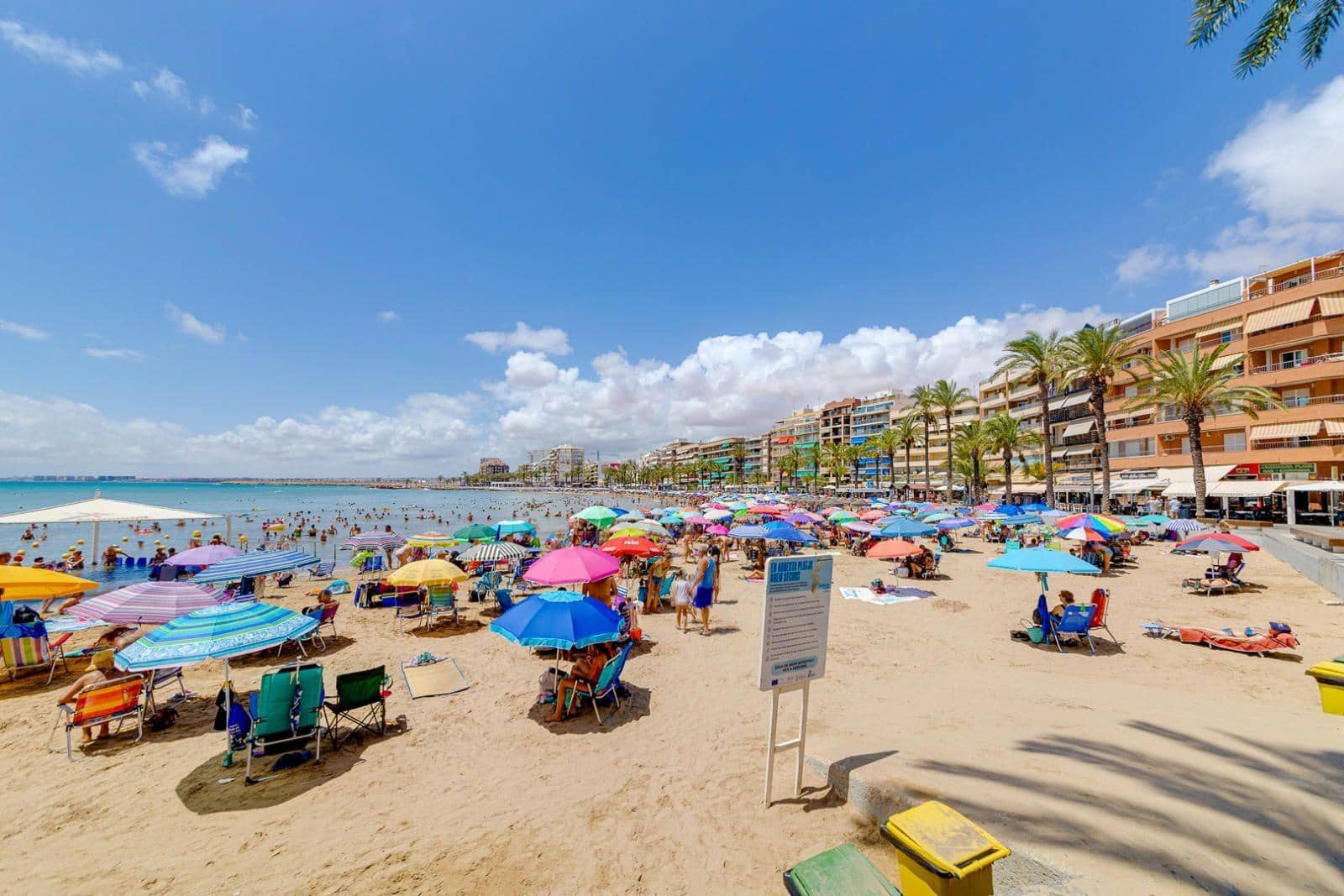 3 bedroom Apartment for sale in Torrevieja with pool garage - € 159,969 (Ref: 9674399)