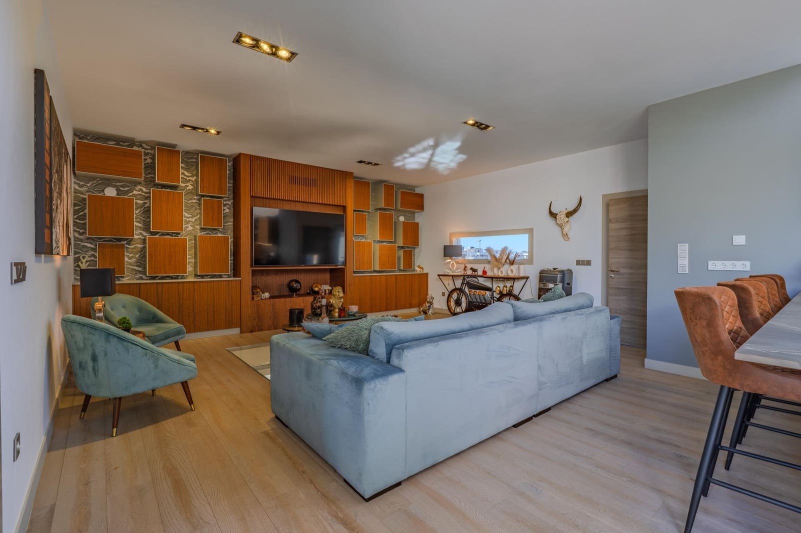 4 Zimmer Villa zu verkaufen in Benijofar mit Pool - 1.250.000 € (Ref: 9674401)