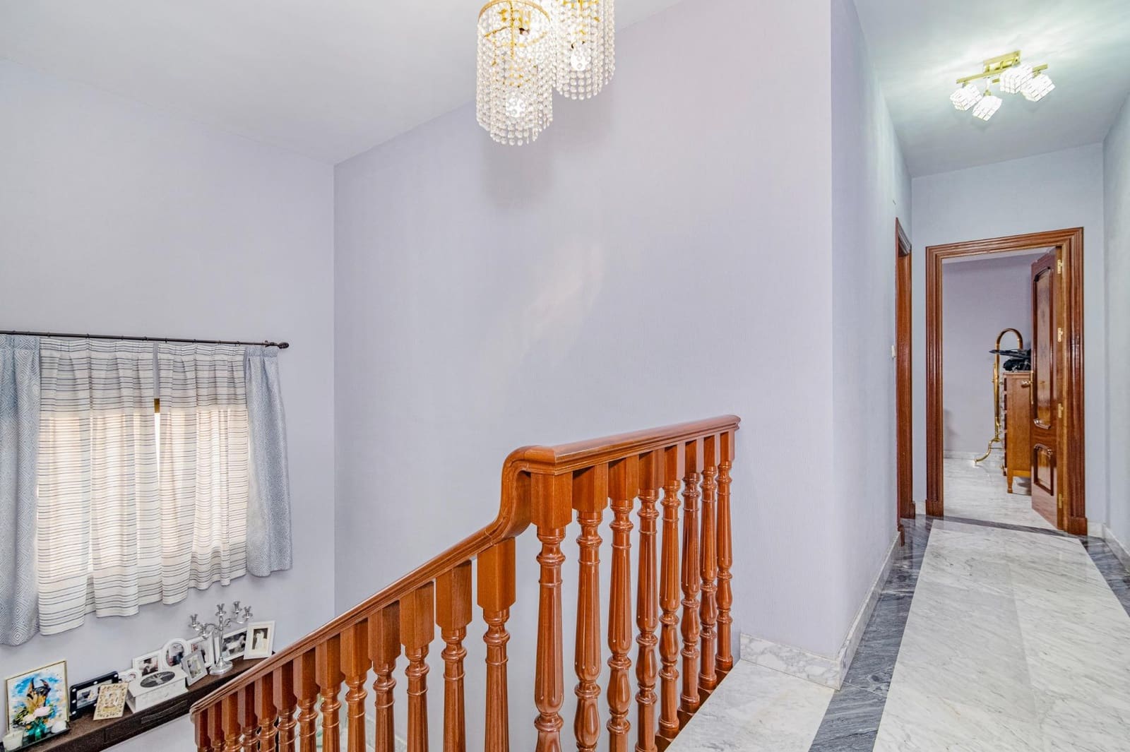 Chalet de 4 habitaciones en Granada ciudad en venta con garaje - 442.000 € (Ref: 9679951)