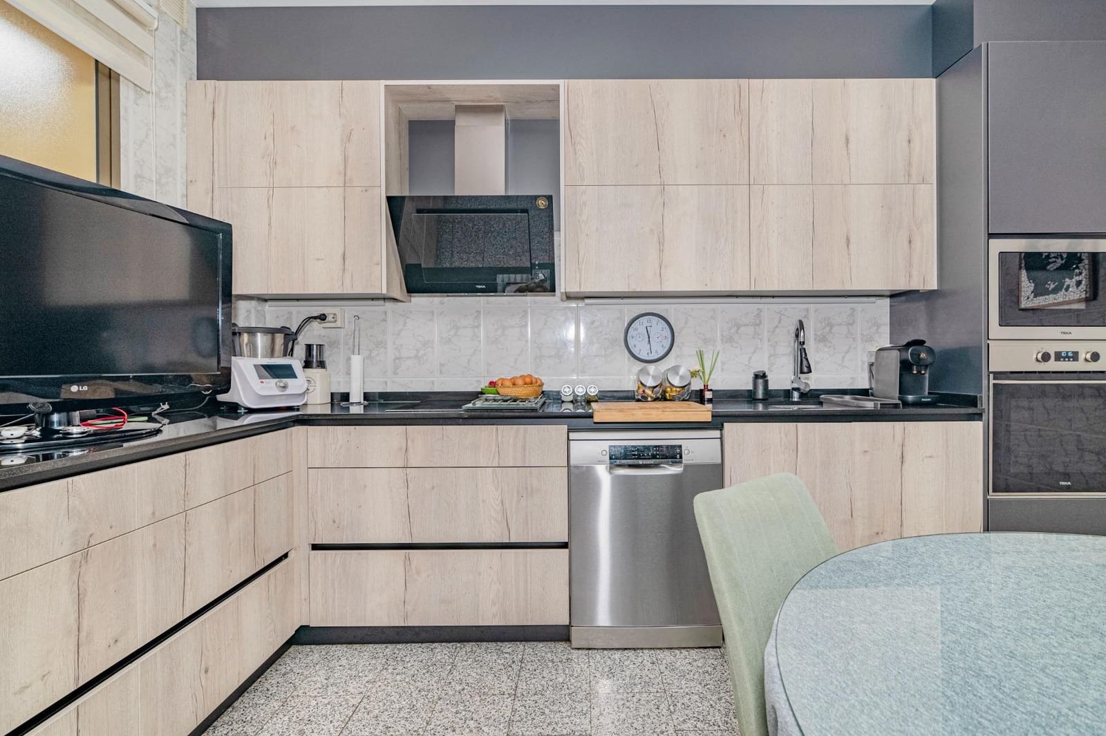 Chalet de 4 habitaciones en Granada ciudad en venta con garaje - 442.000 € (Ref: 9679951)