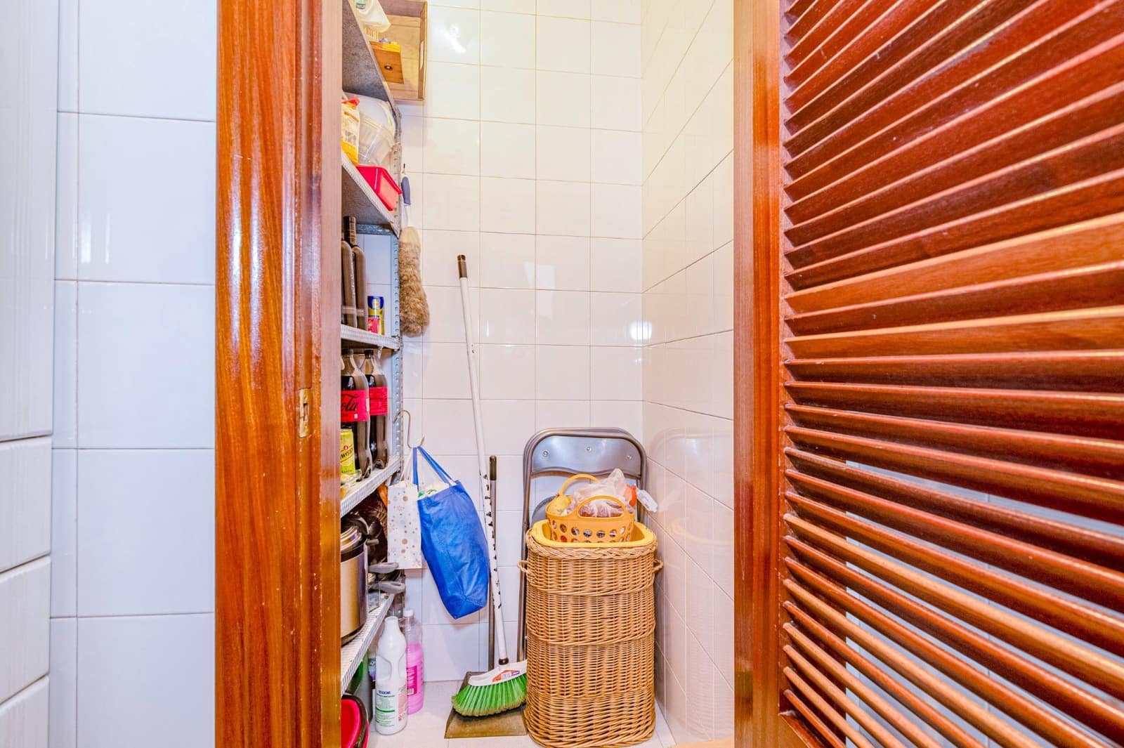 Chalet de 4 habitaciones en Granada ciudad en venta con garaje - 442.000 € (Ref: 9679951)