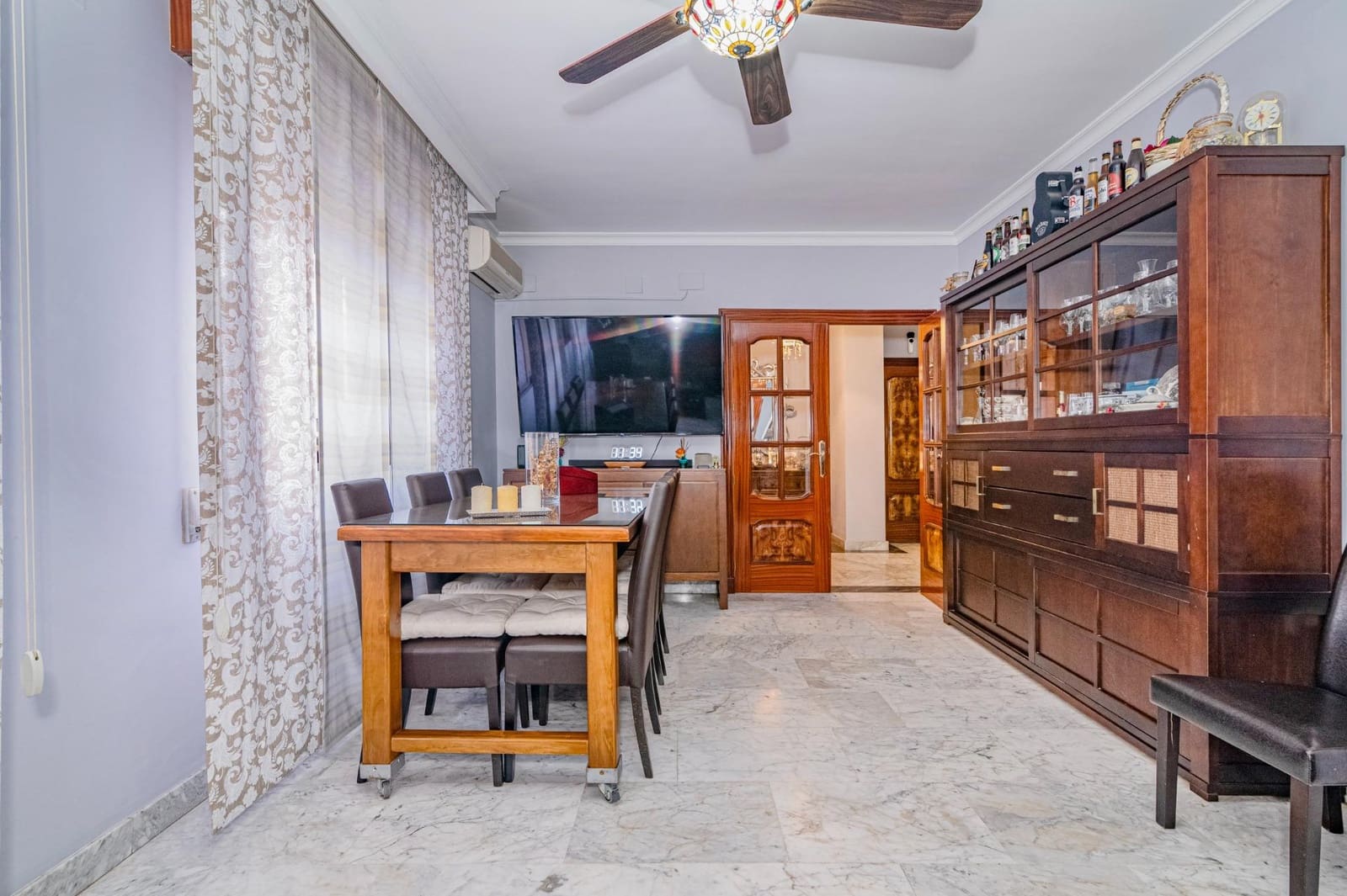 Chalet de 4 habitaciones en Granada ciudad en venta con garaje - 442.000 € (Ref: 9679951)