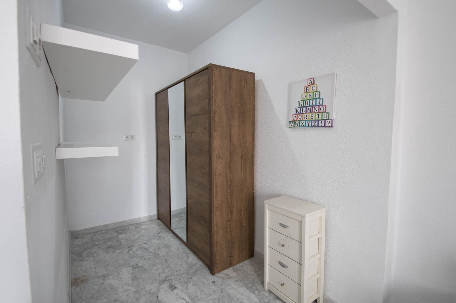 4 chambre Villa/Maison Mitoyenne à vendre à La Zubia - 178 000 € (Ref: 9686559)