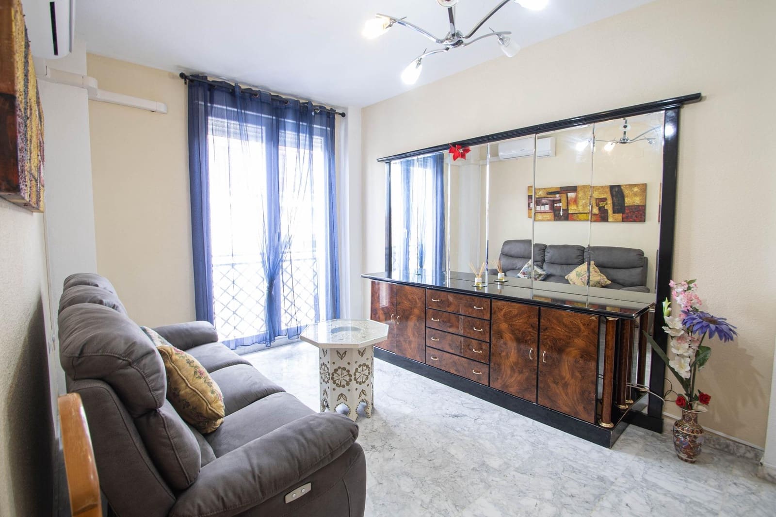 4 chambre Villa/Maison Mitoyenne à vendre à La Zubia - 178 000 € (Ref: 9686559)