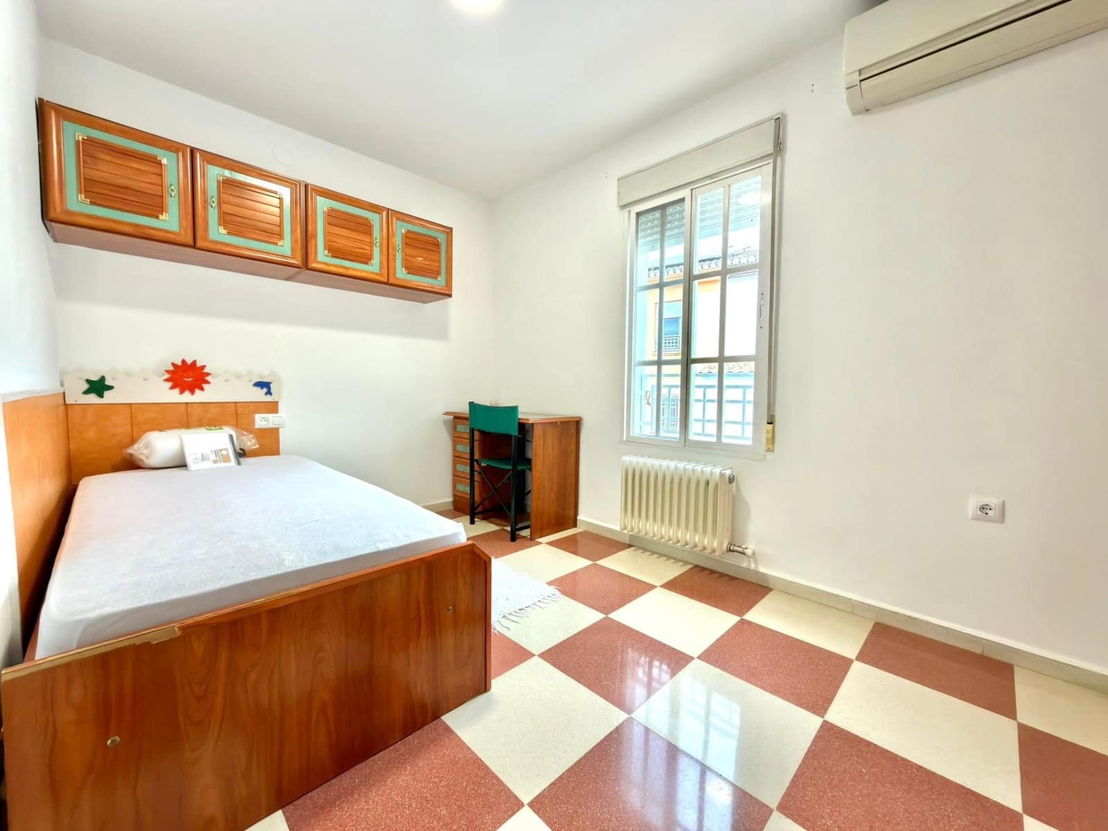 4 soveværelse Villa til salg i Albolote med swimmingpool - € 350.000 (Ref: 9690716)