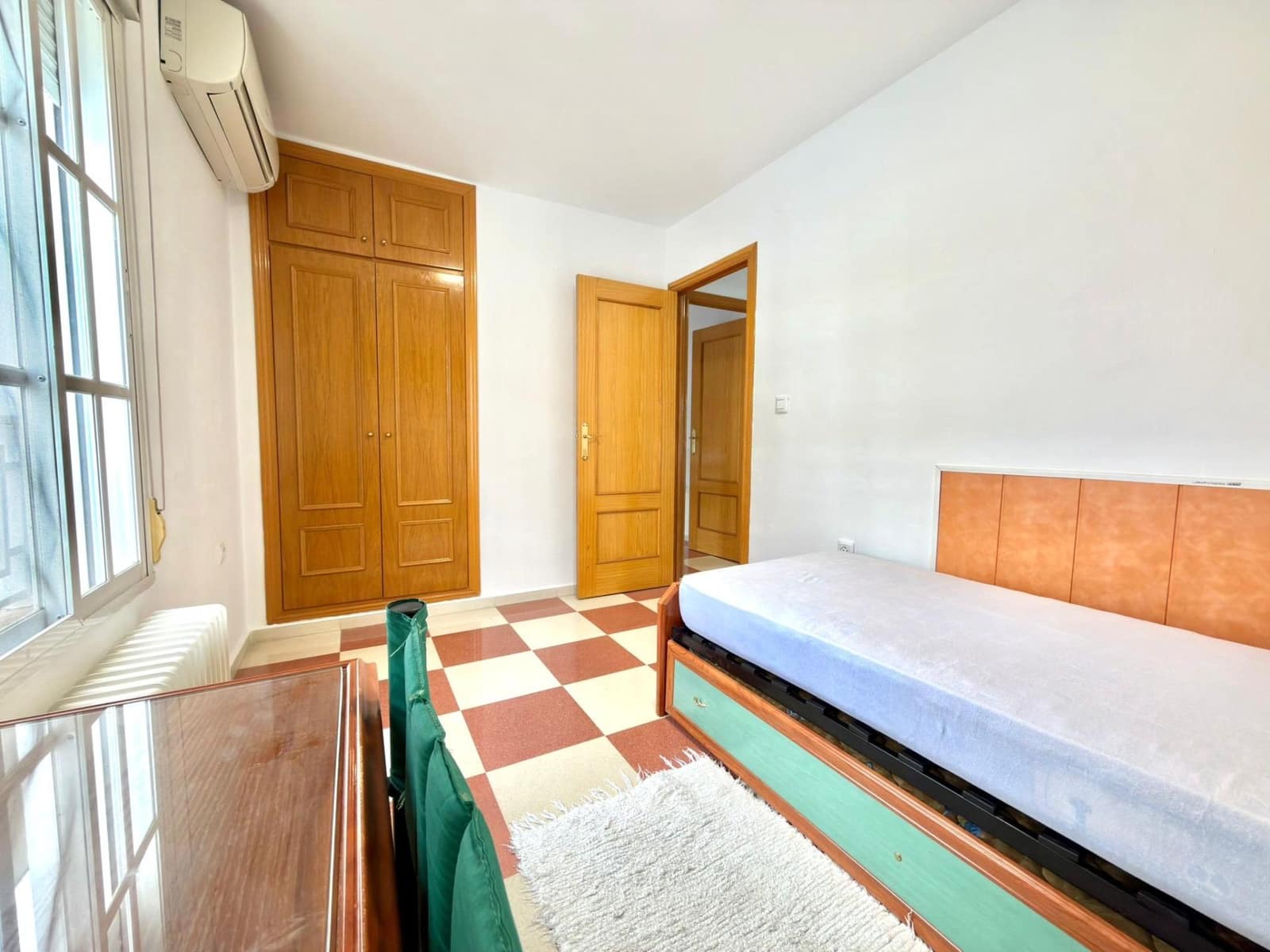 4 soveværelse Villa til salg i Albolote med swimmingpool - € 350.000 (Ref: 9690716)