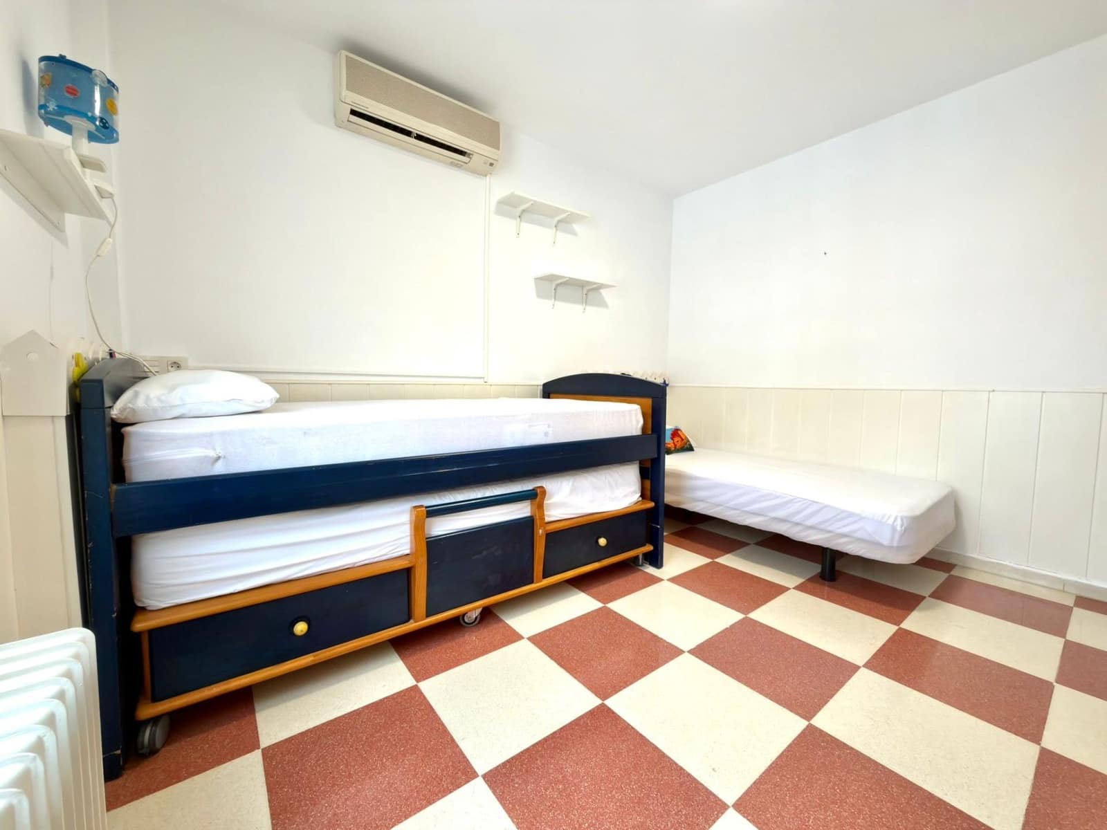 4 soveværelse Villa til salg i Albolote med swimmingpool - € 350.000 (Ref: 9690716)