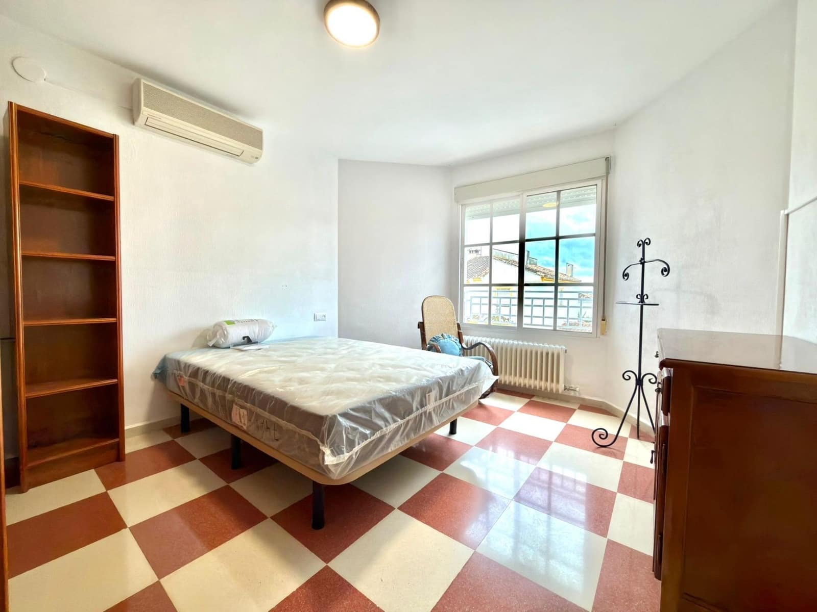 4 soveværelse Villa til salg i Albolote med swimmingpool - € 350.000 (Ref: 9690716)