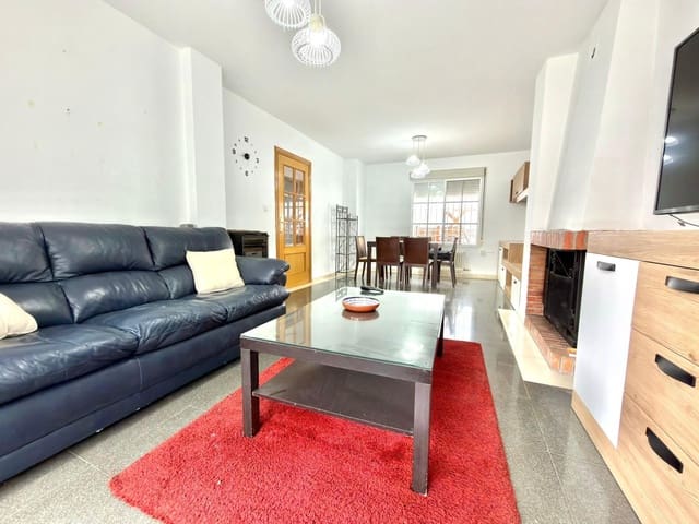 4 sovrum Villa till salu i Albolote med pool - 350 000 € (Ref: 9690716)