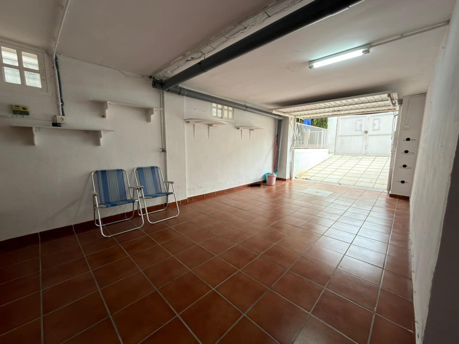 4 soveværelse Villa til salg i Albolote med swimmingpool - € 350.000 (Ref: 9690716)