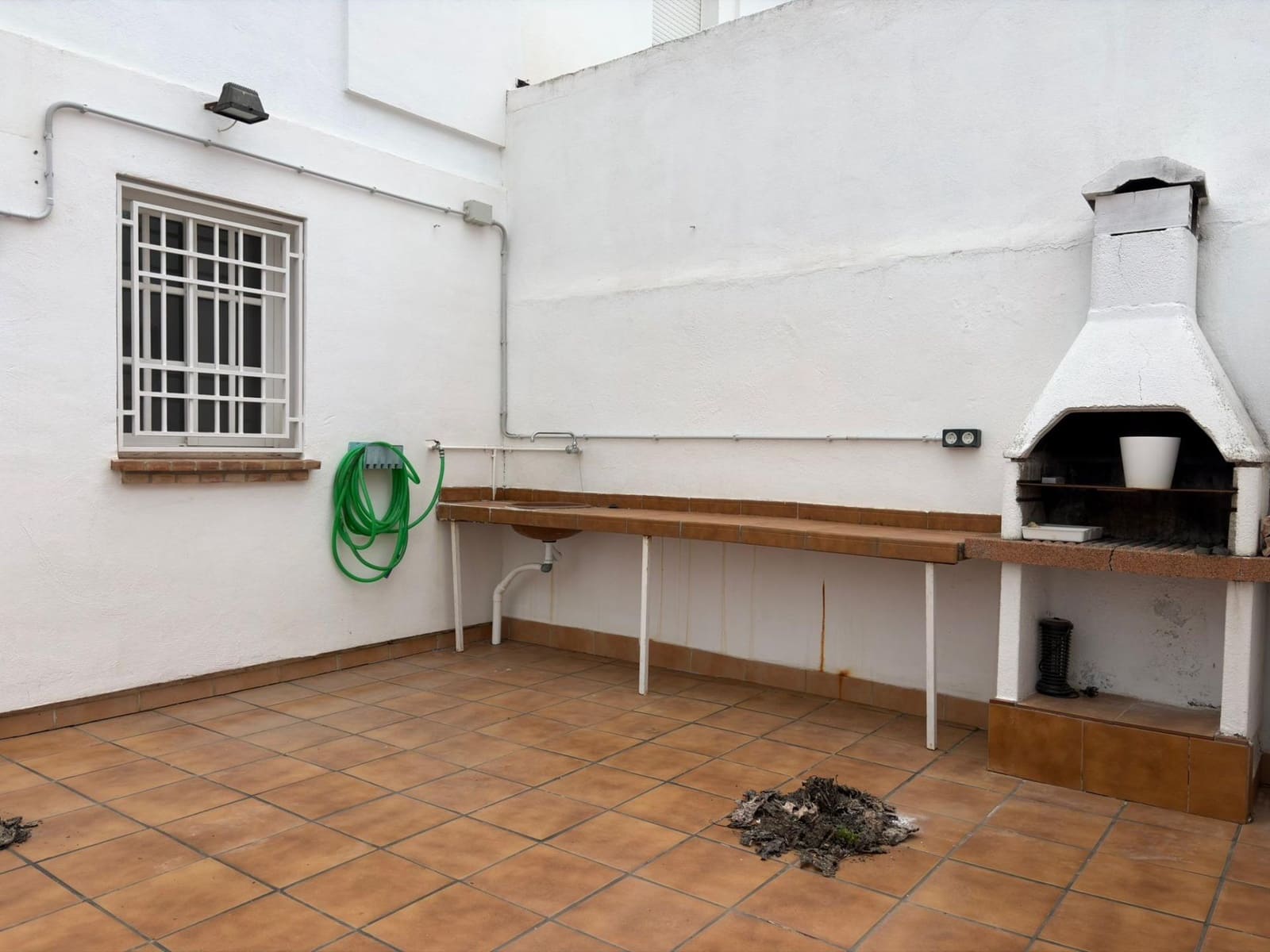 4 soveværelse Villa til salg i Albolote med swimmingpool - € 350.000 (Ref: 9690716)