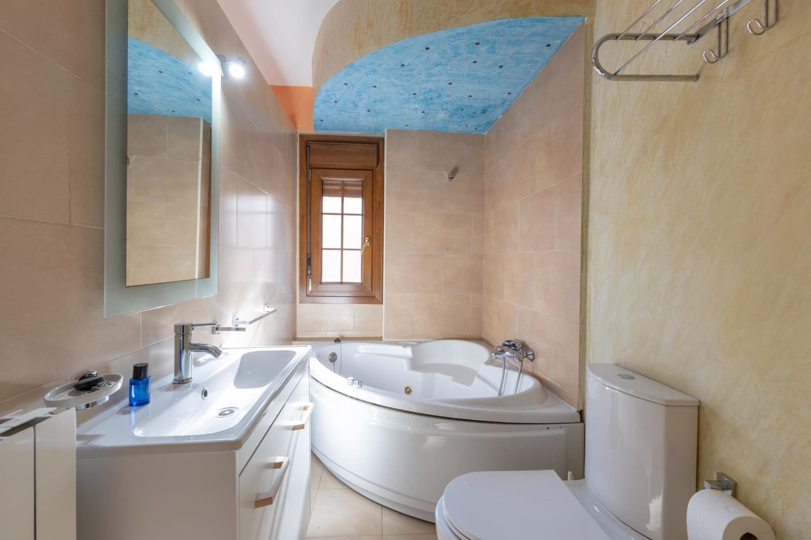 5 slaapkamer Villa te koop in Maracena met garage - € 299.900 (Ref: 9690717)