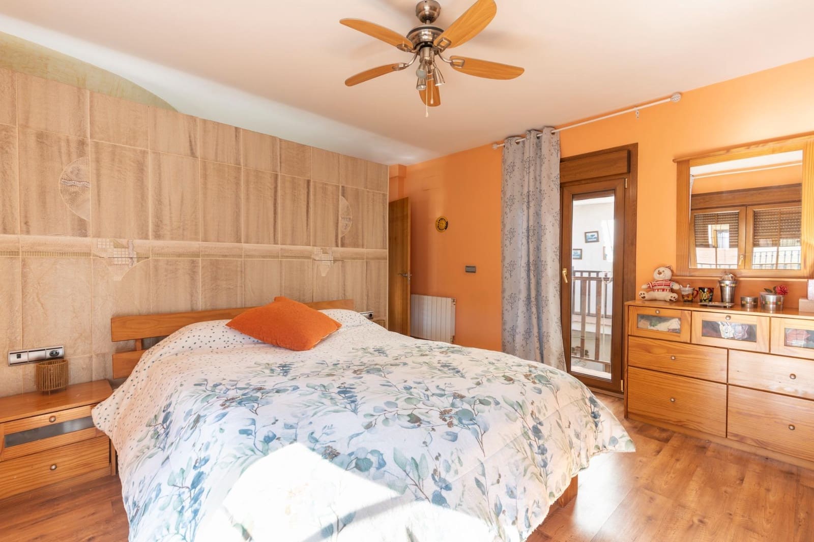 5 slaapkamer Villa te koop in Maracena met garage - € 299.900 (Ref: 9690717)