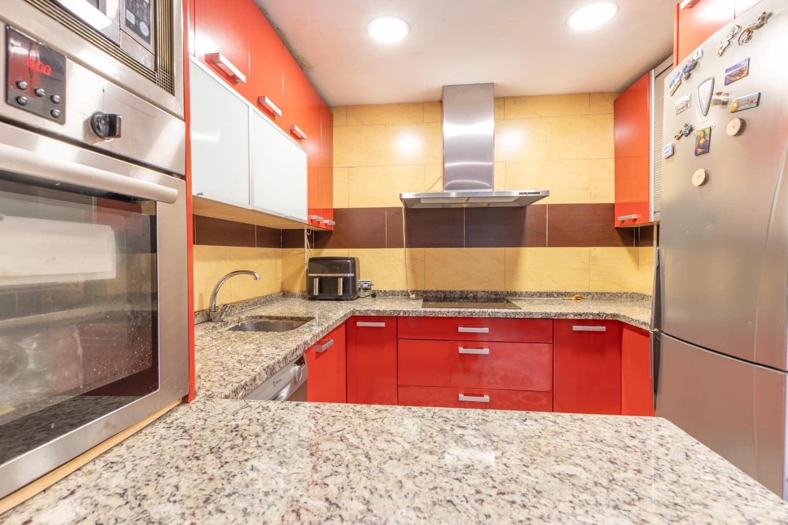 5 slaapkamer Villa te koop in Maracena met garage - € 299.900 (Ref: 9690717)