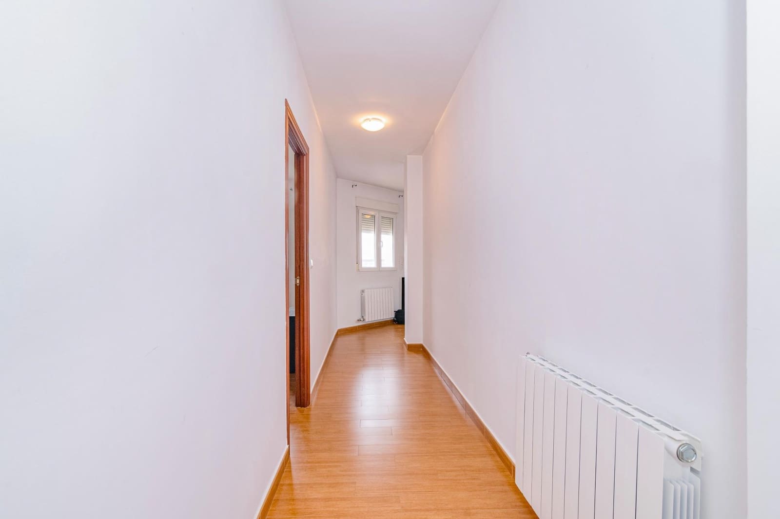 6 soveværelse Villa til salg i Atarfe med swimmingpool garage - € 369.900 (Ref: 9695456)