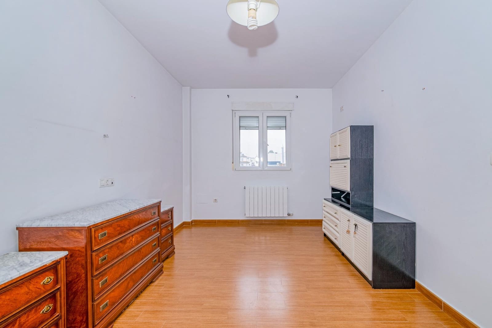 6 soveværelse Villa til salg i Atarfe med swimmingpool garage - € 369.900 (Ref: 9695456)