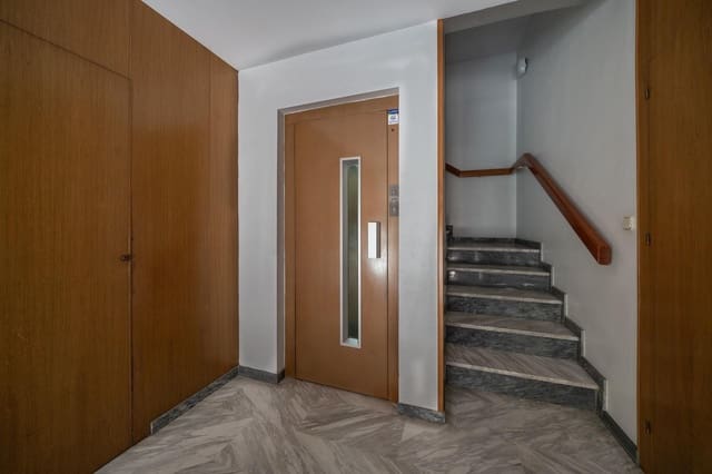 4 quarto Penthouse para venda em Motril - 285 000 € (Ref: 9695457)