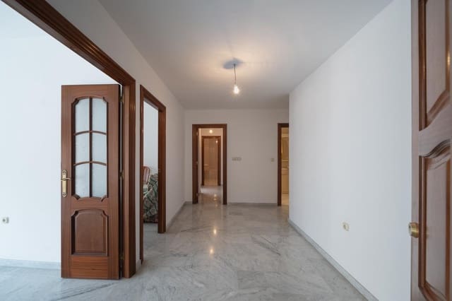 4 quarto Penthouse para venda em Motril - 285 000 € (Ref: 9695457)