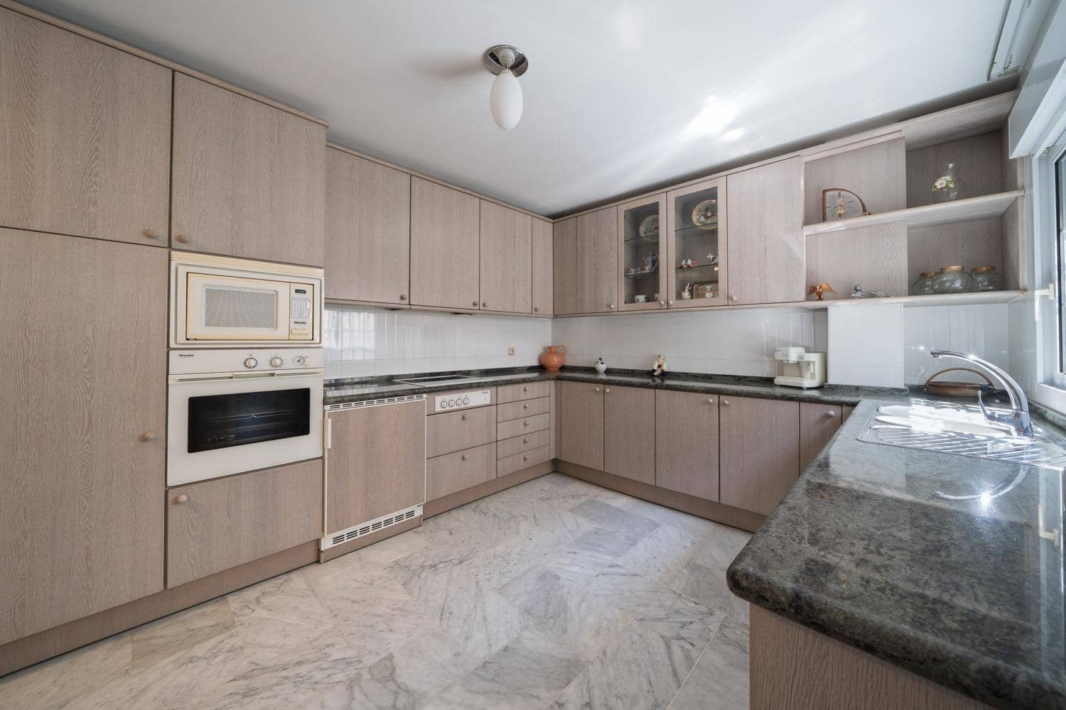 4 soverom Penthouse til salgs i Motril - € 285 000 (Ref: 9695457)