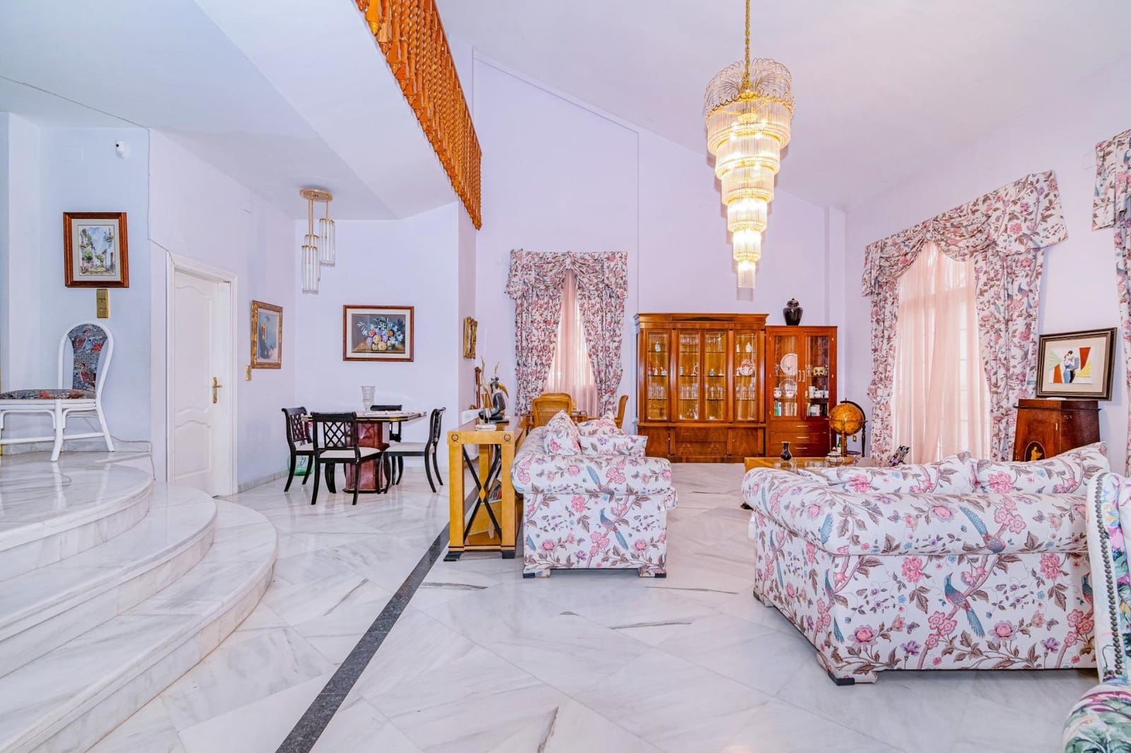 5 quarto Moradia para venda em La Zubia com piscina garagem - 1 190 000 € (Ref: 9695460)