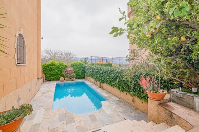 3 Zimmer Doppelhaus zu verkaufen in Peligros mit Pool Garage - 318.000 € (Ref: 9712093)