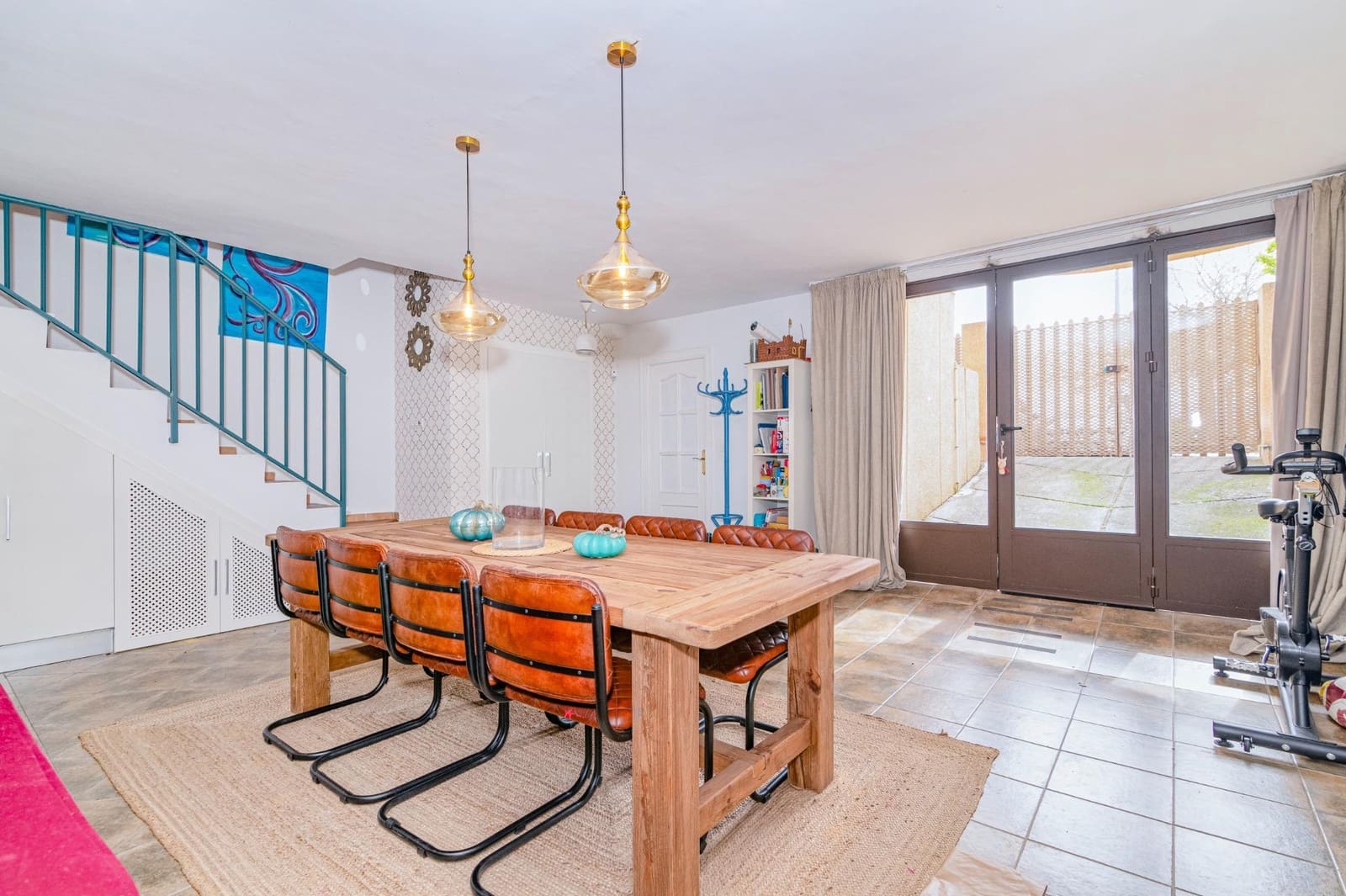 3 bedroom Semi-detached Villa for sale in Peligros with pool garage - € 318,000 (Ref: 9712093)