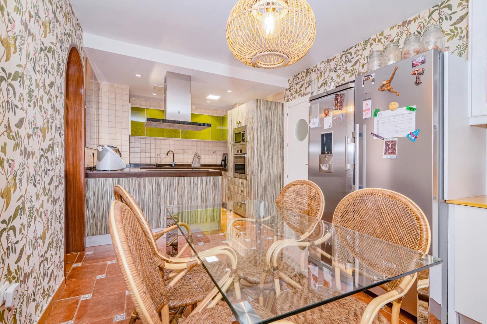 3 bedroom Semi-detached Villa for sale in Peligros with pool garage - € 318,000 (Ref: 9712093)