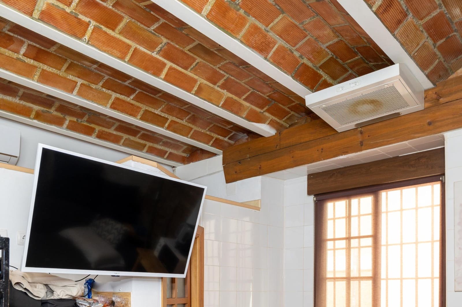 Hotel de 10 habitaciones en Granada ciudad en venta - 1.900.000 € (Ref: 9743165)