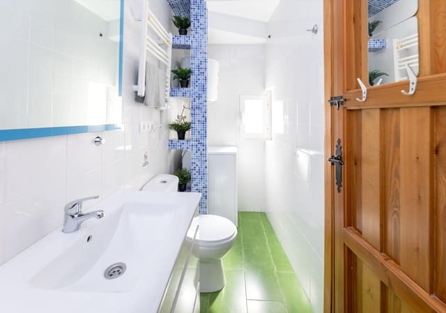 Hotel de 10 habitaciones en San Matías - Realejo, Granada ciudad en venta - 1.900.000 € (Ref: 9743165)