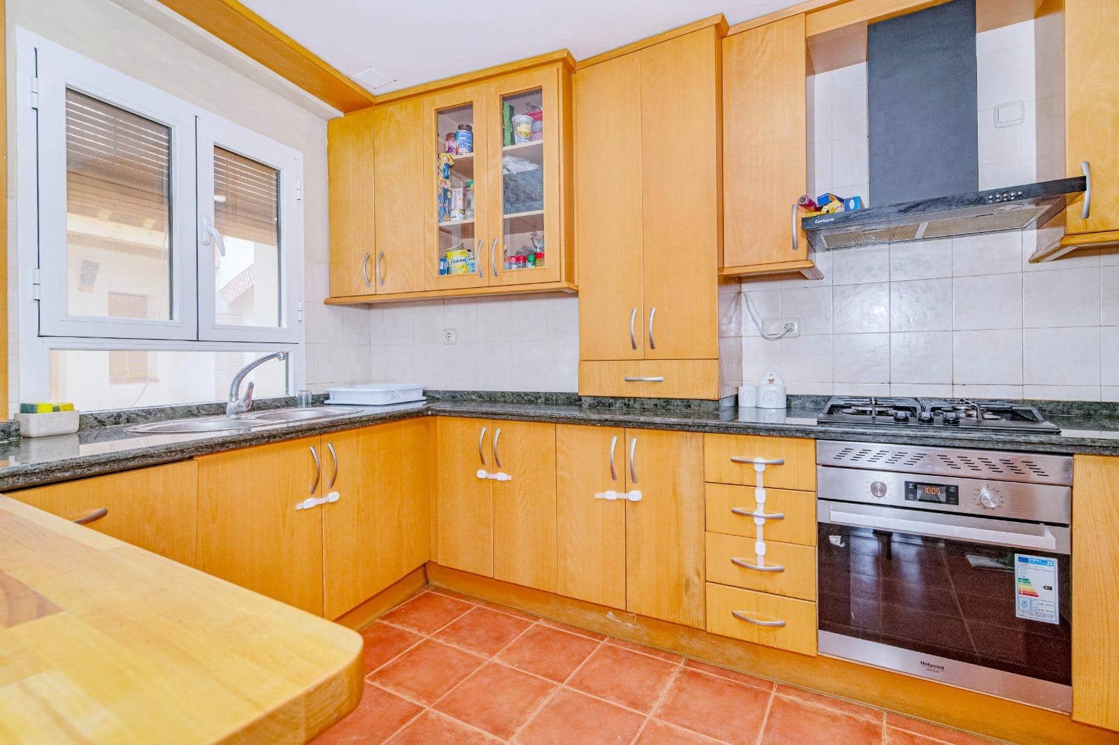 3 sovrum Lägenhet till salu i Atarfe - 149 000 € (Ref: 9748100)