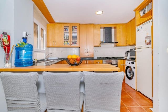 3 sovrum Lägenhet till salu i Atarfe - 149 000 € (Ref: 9748100)