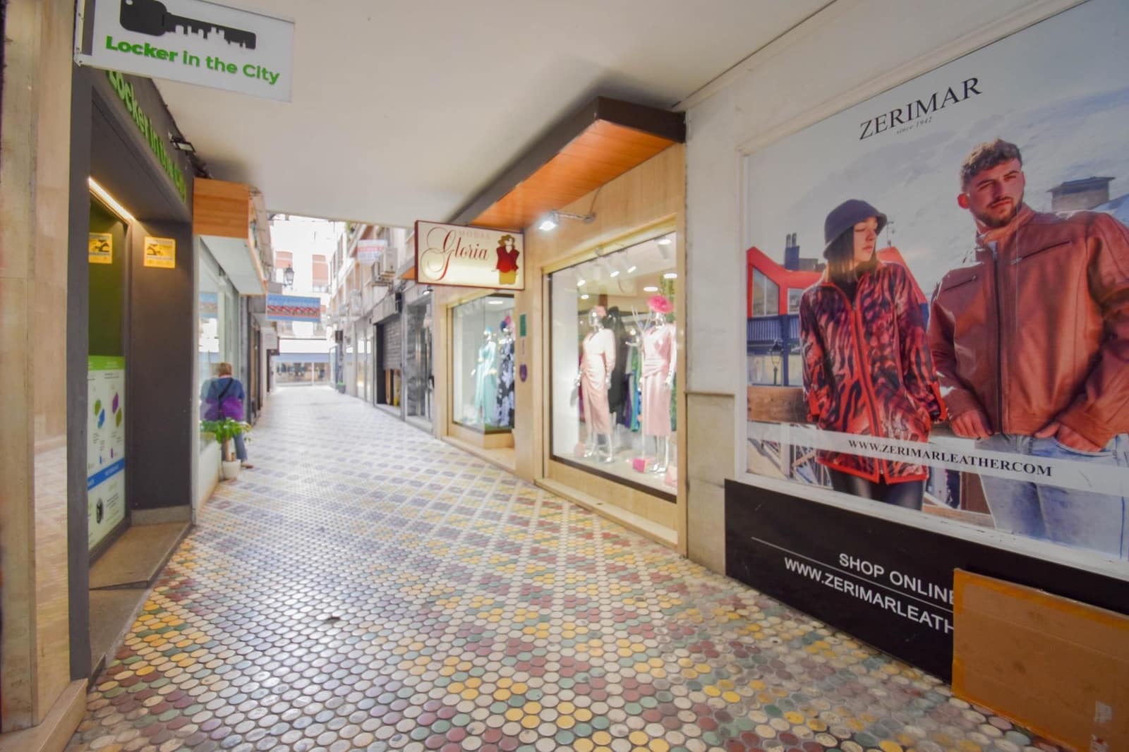 3 soveværelse Lejlighed til salg i Granada by med garage - € 395.000 (Ref: 9755824)