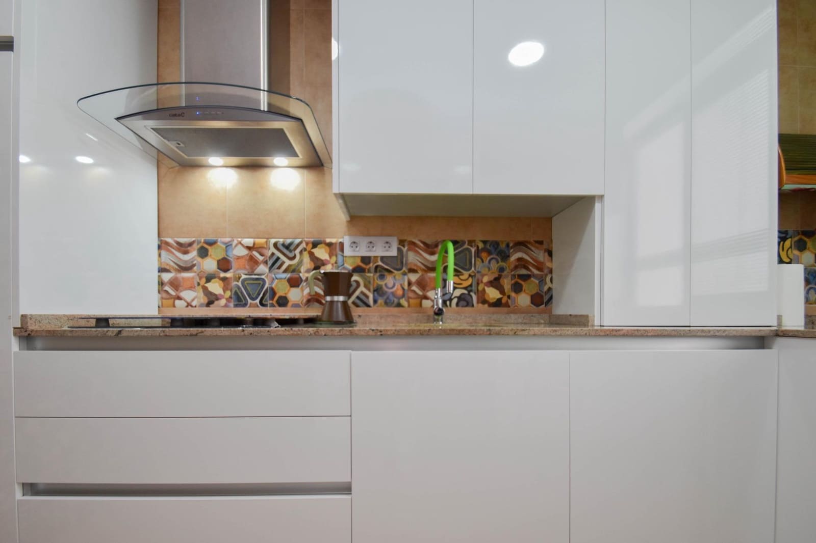 3 soveværelse Lejlighed til salg i Granada by med garage - € 395.000 (Ref: 9755824)