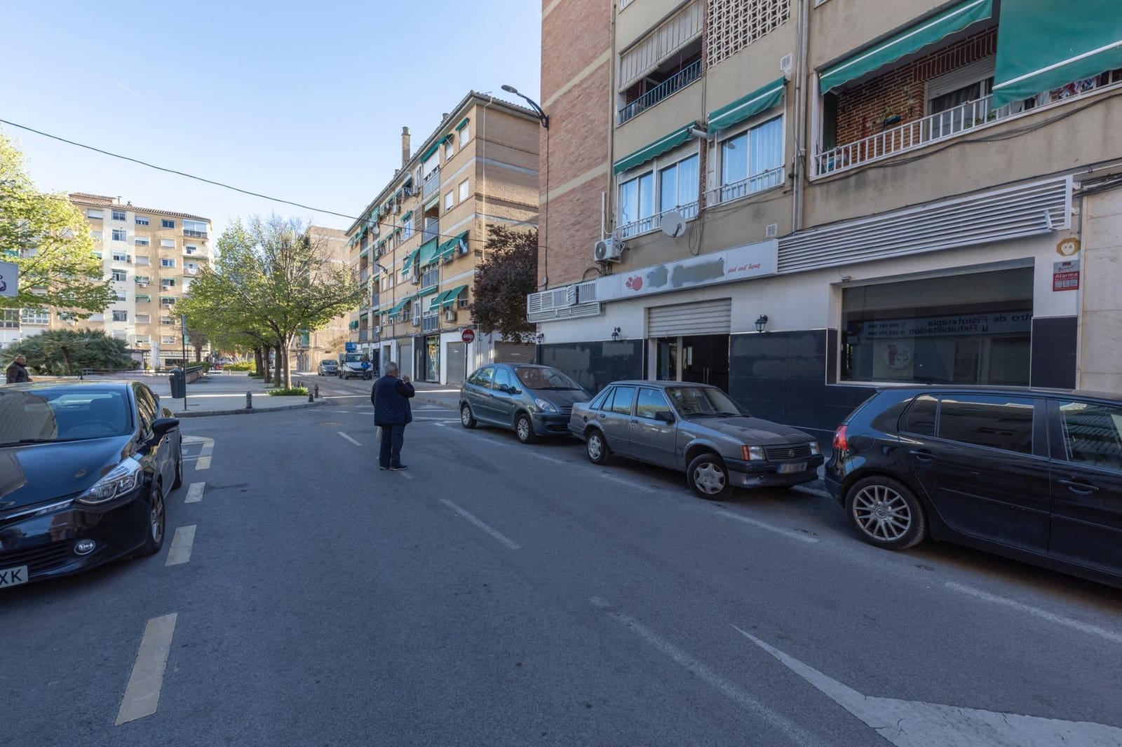 1 bedroom Commercial for sale in Granada city - € 215,000 (Ref: 9759077)