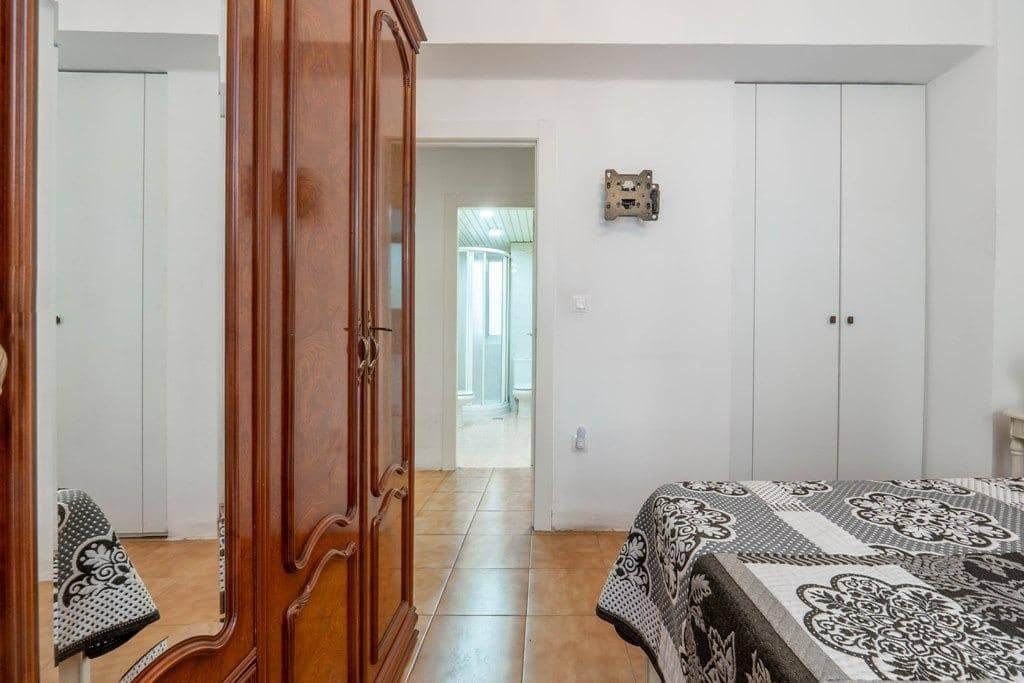4 soverom Leilighet til salgs i Granada by - € 255 000 (Ref: 9759079)