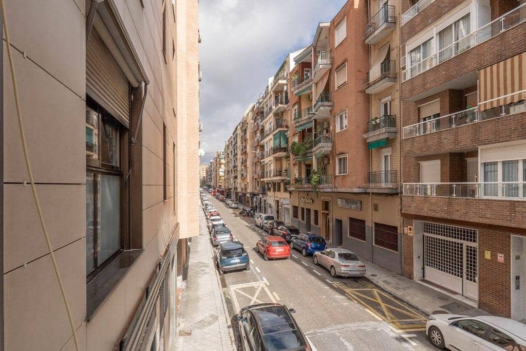 4 soverom Leilighet til salgs i Granada by - € 255 000 (Ref: 9759079)