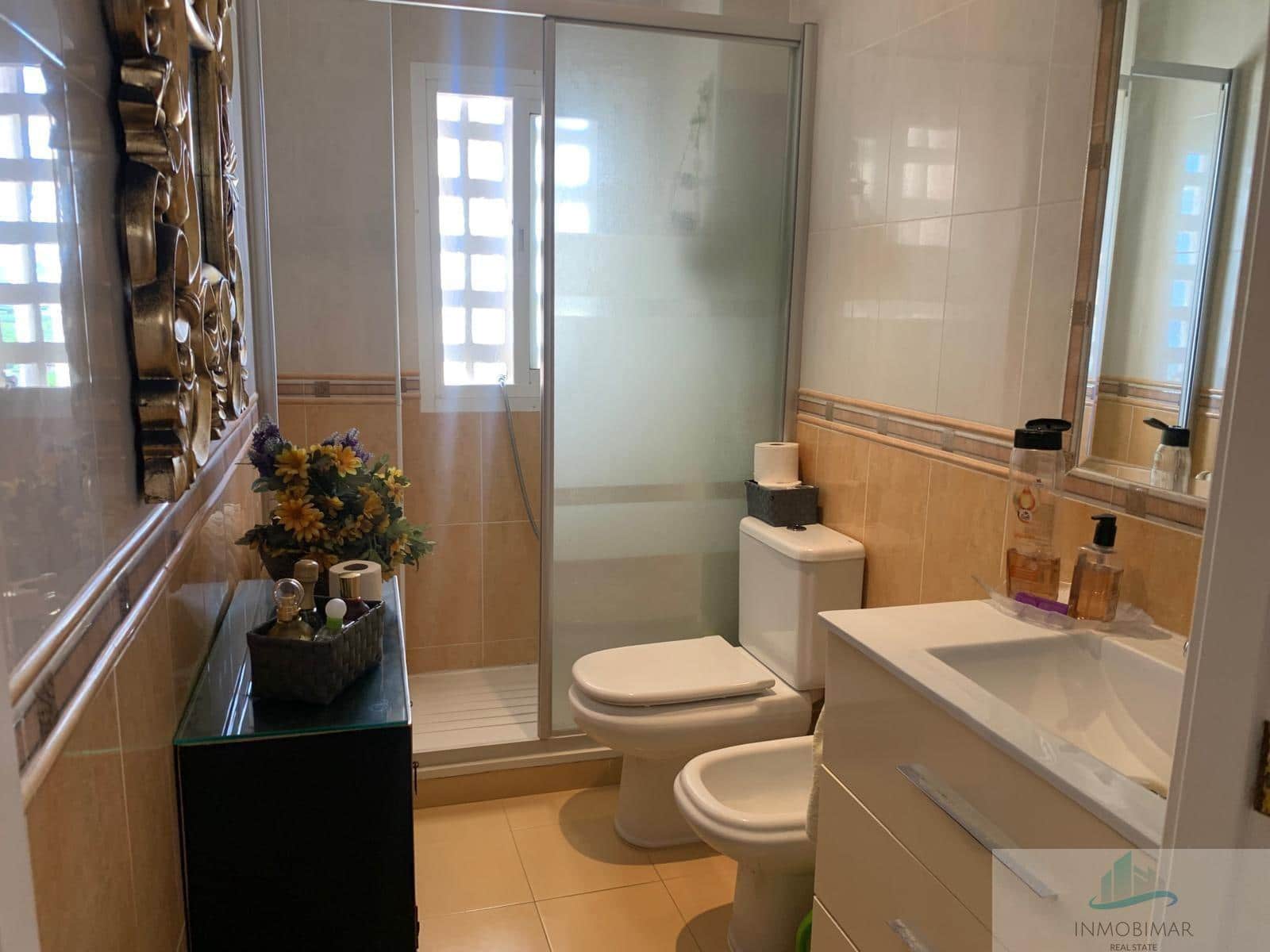 1 soverom Penthouse til salgs i Salobrena med svømmebasseng - € 190 000 (Ref: 9762082)