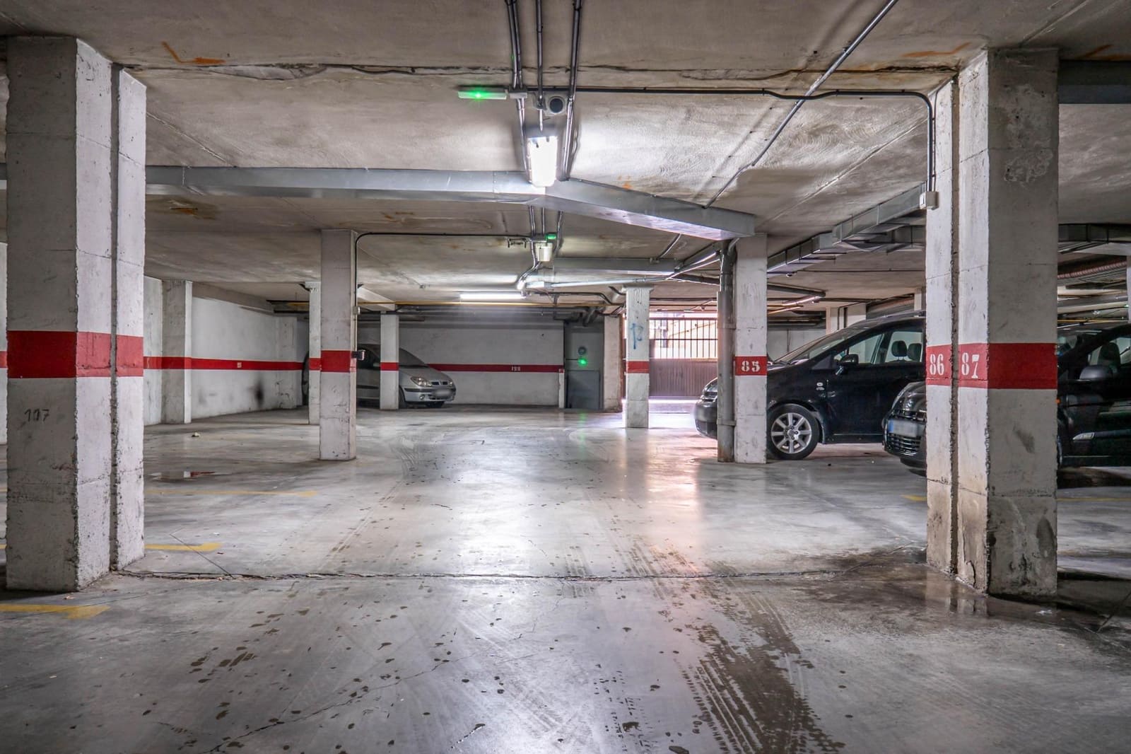 2 makuuhuone Huoneisto myytävänä paikassa Granada kaupunki mukana 
autotalli - 153 000 € (Ref: 9778276)