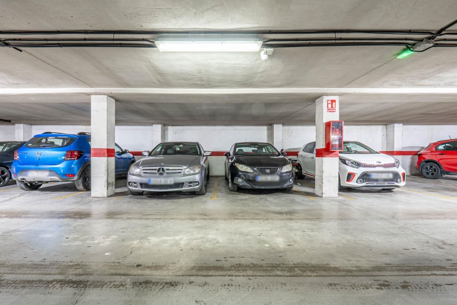 2 makuuhuone Huoneisto myytävänä paikassa Granada kaupunki mukana 
autotalli - 153 000 € (Ref: 9778276)