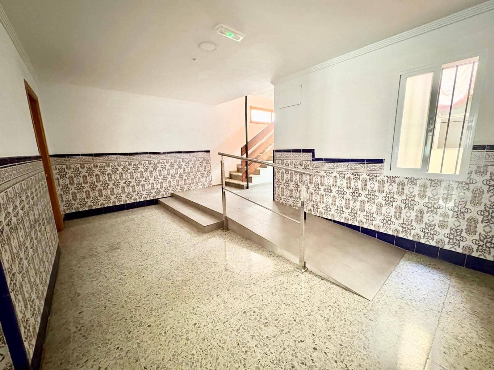 3 makuuhuone Huoneisto myytävänä paikassa Salobrena - 175 000 € (Ref: 9778277)