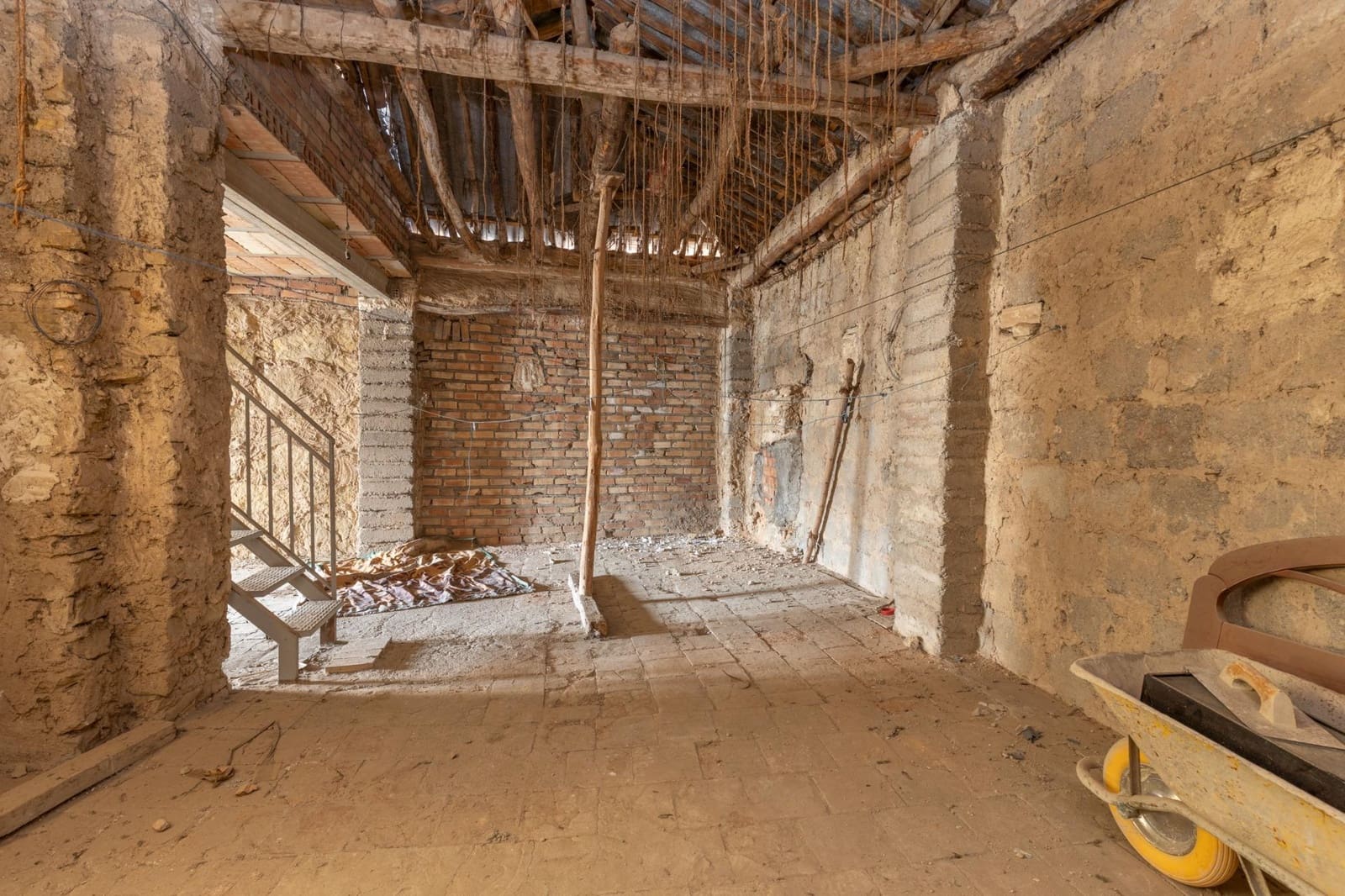 6 sypialnia Dom na sprzedaż w Alhendin z garażem - 89 900 € (Ref: 9780697)