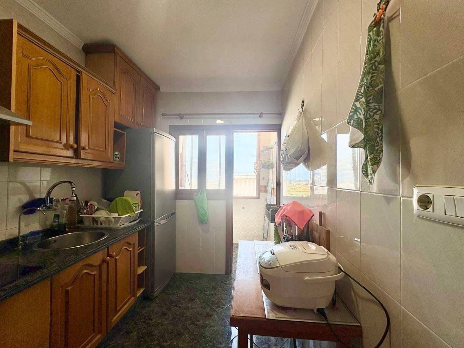 3 soveværelse Lejlighed til salg i Salobrena med garage - € 172.000 (Ref: 9780698)